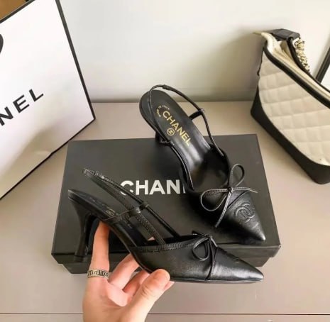  Dior  Valentino  DG  Chanel  High heel         -4
