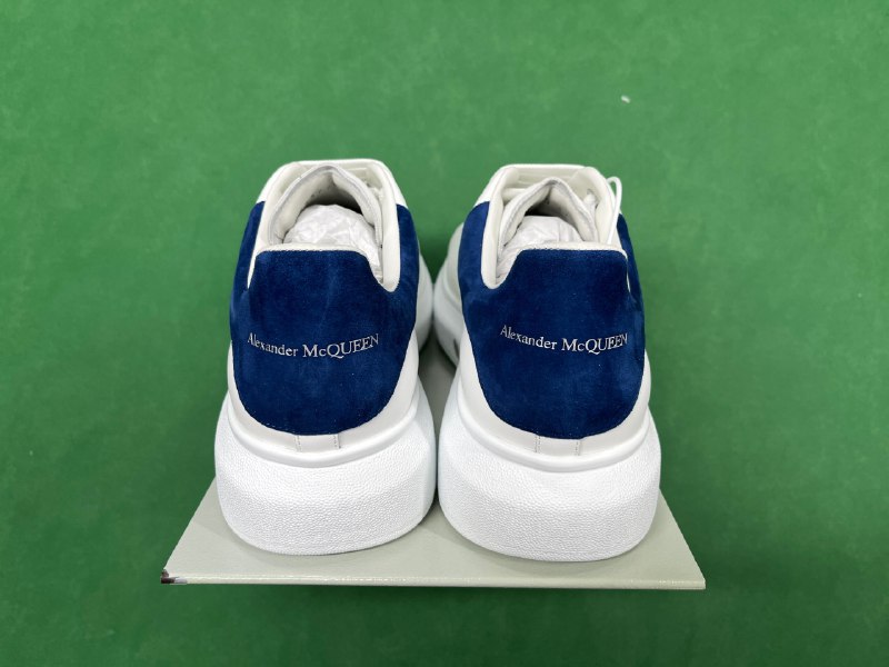 McQueen        -4