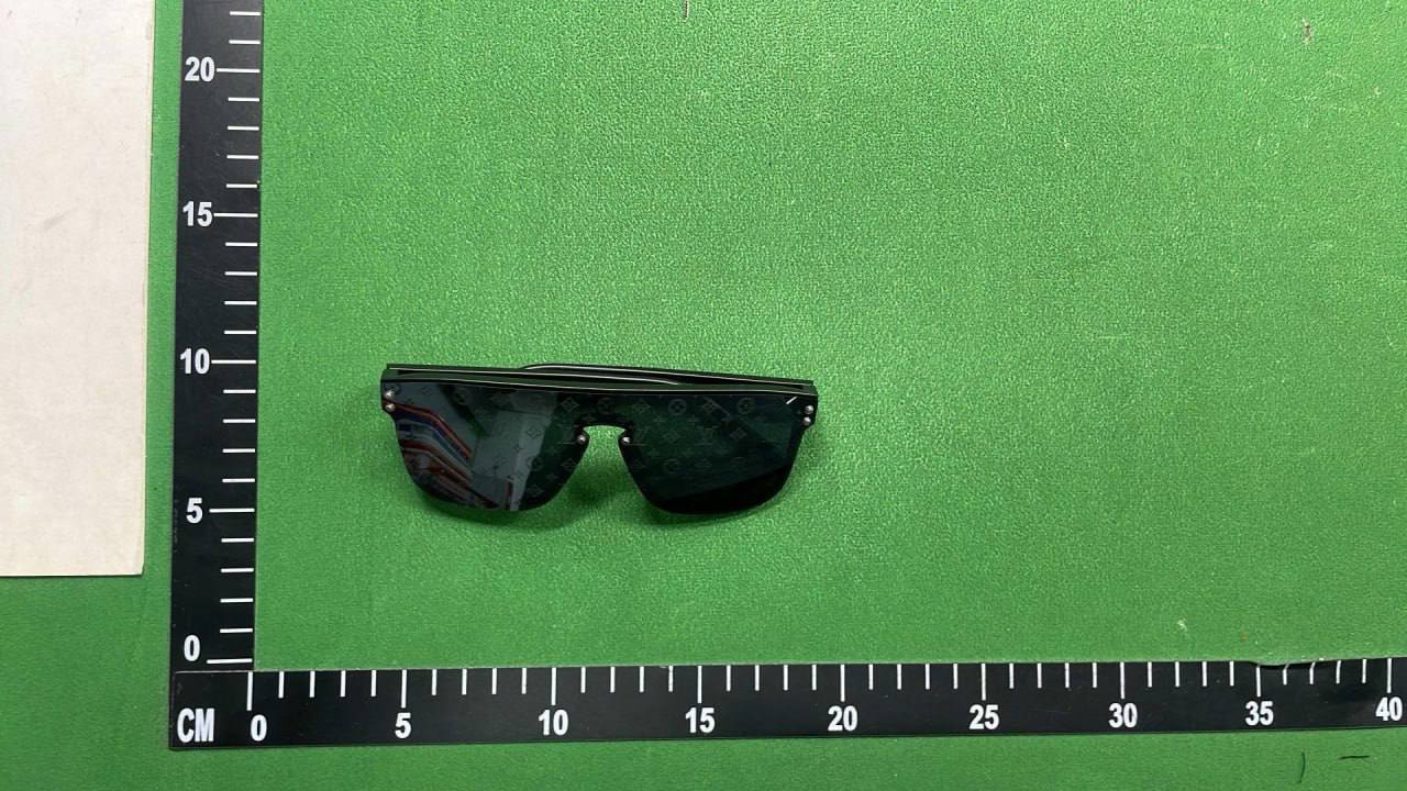 LV sunglasses -2