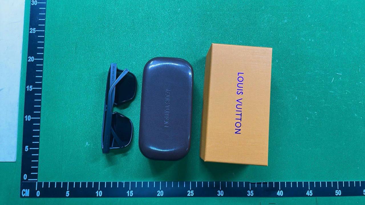LV sunglasses -4