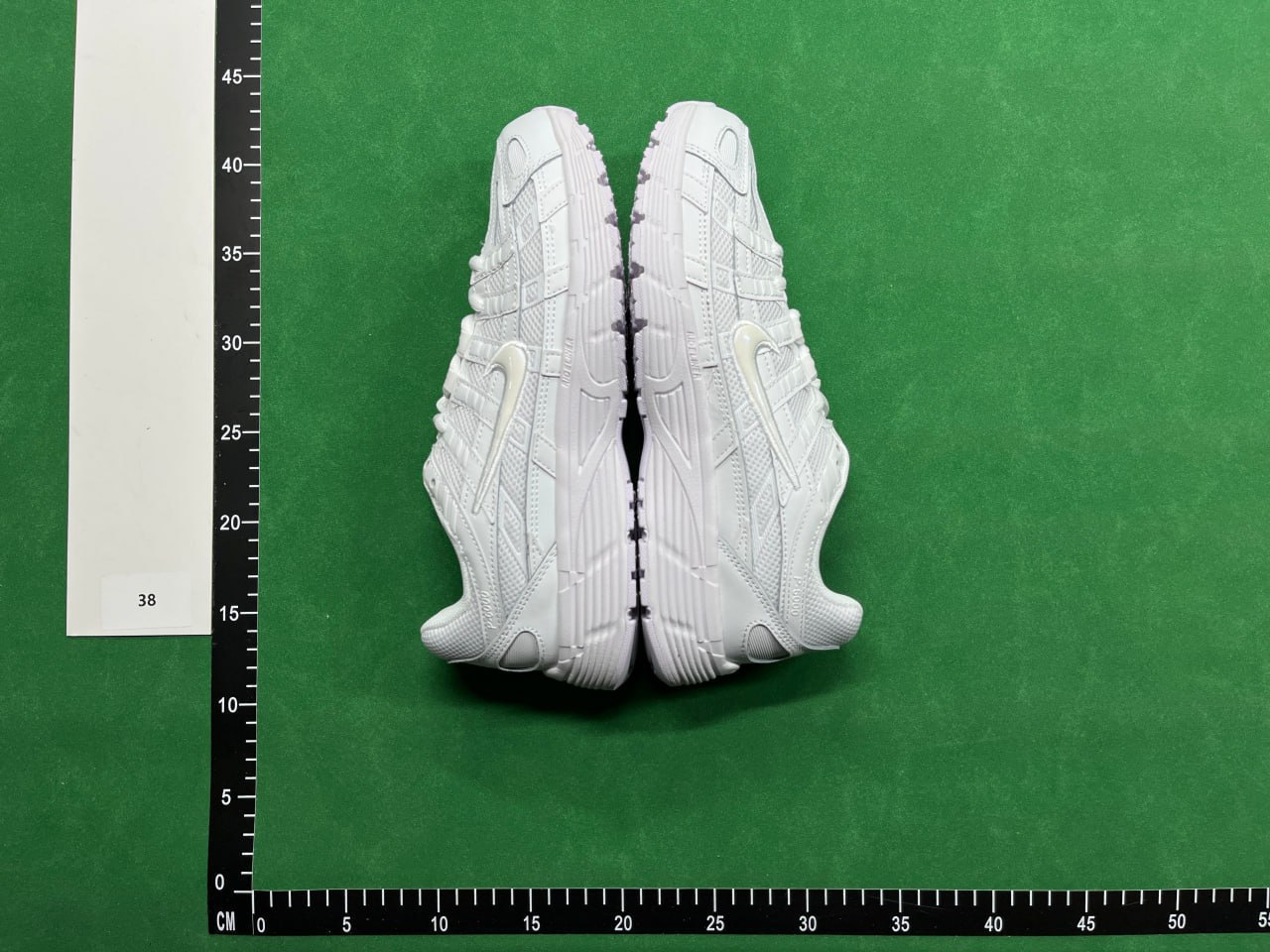 NIKE P-6000 -3