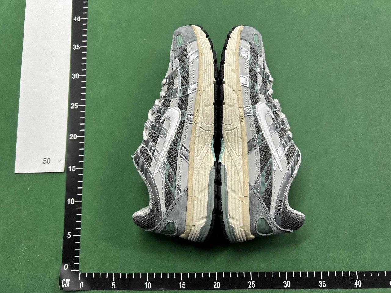 NIKE P-6000 -4