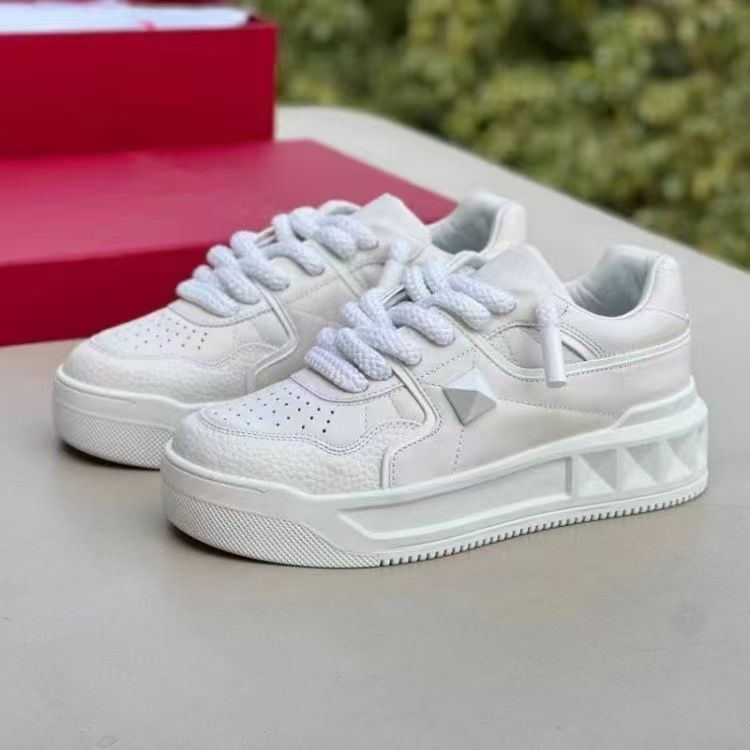 Valentino GARAVANI shoes -2