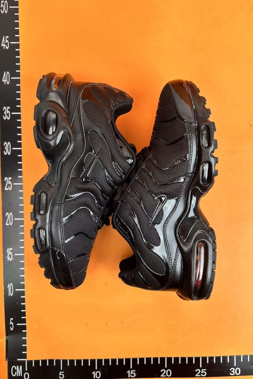 NIKE MAX PLUS TN -5