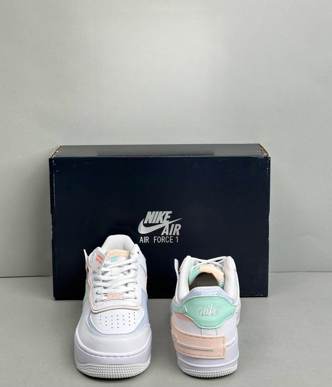 Nike Wmns Air Force 1 Shadow -5