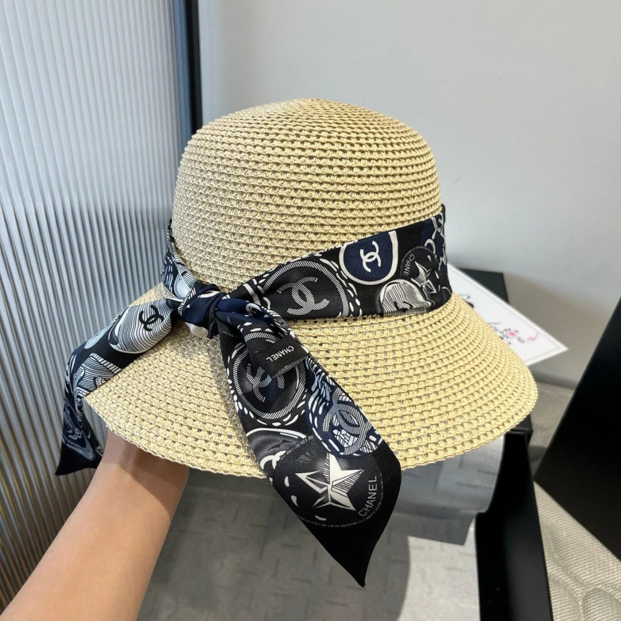 CHANNEL HAT   -3