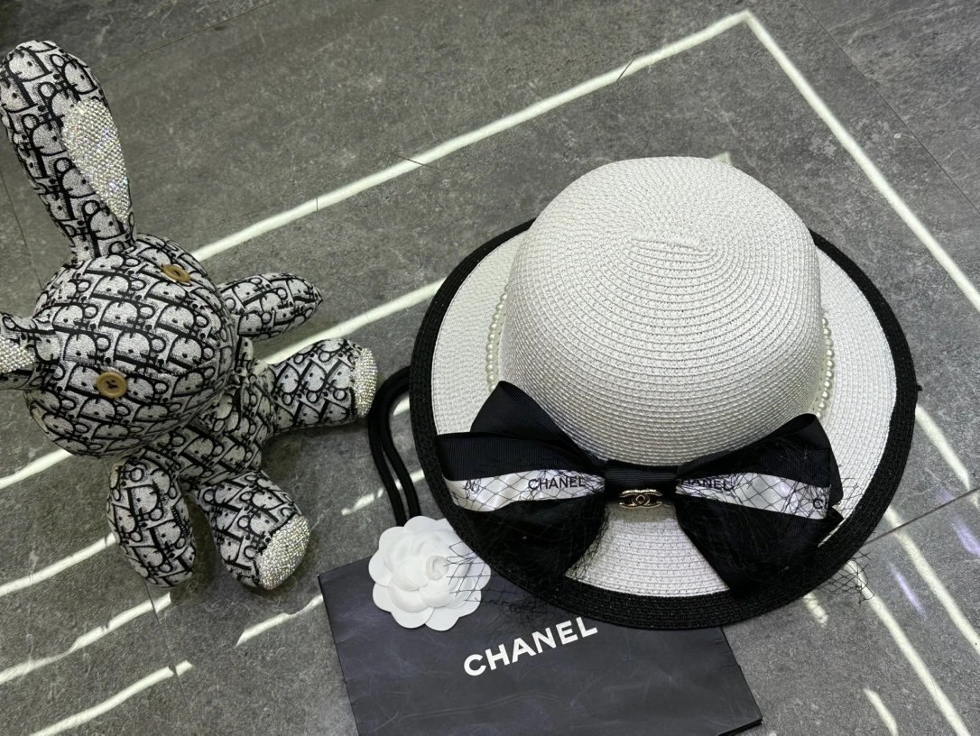 CHANNEL HAT   -4