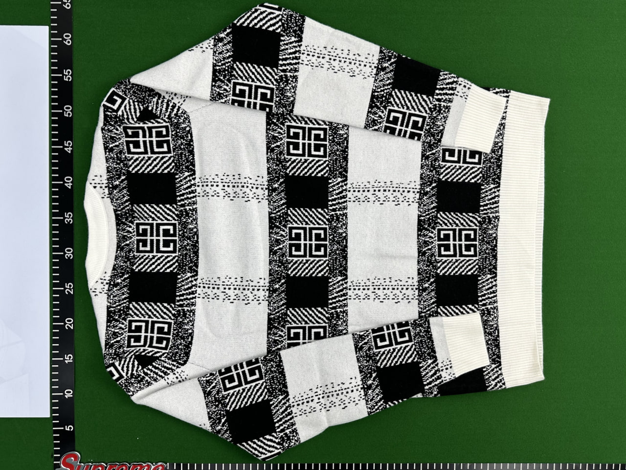 Fendi Sweater  -3