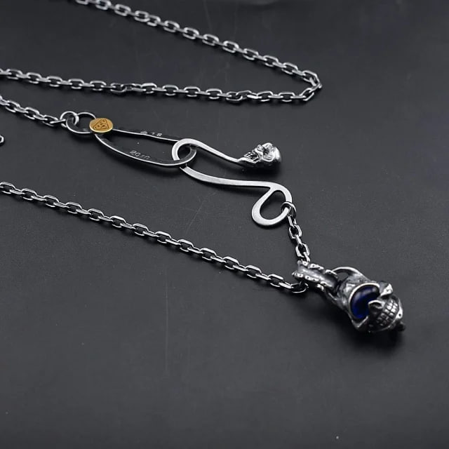  Stop Light necklace -2