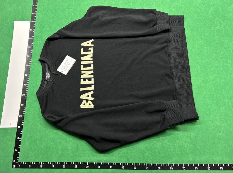 Balenciaga Sweater -4