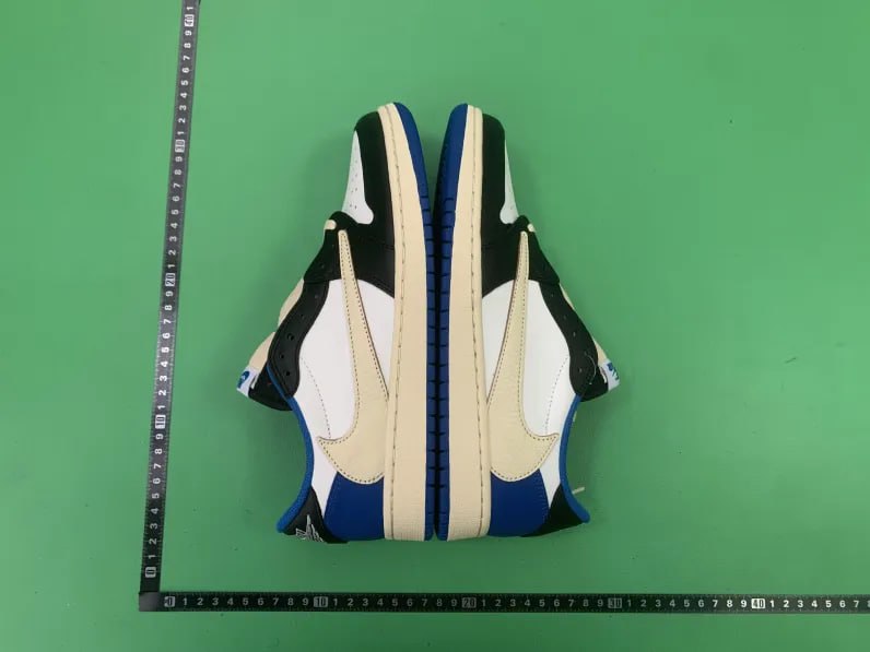 Travis Scott x Air Jordan 1（16style） -2