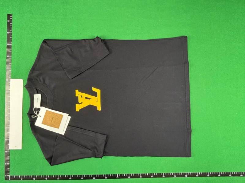 LV T-shirts -3