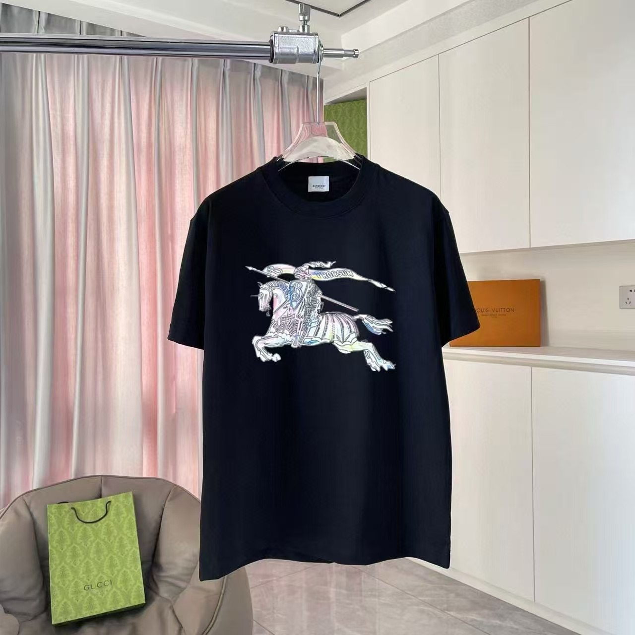 Burberry warhorse short sleeve
