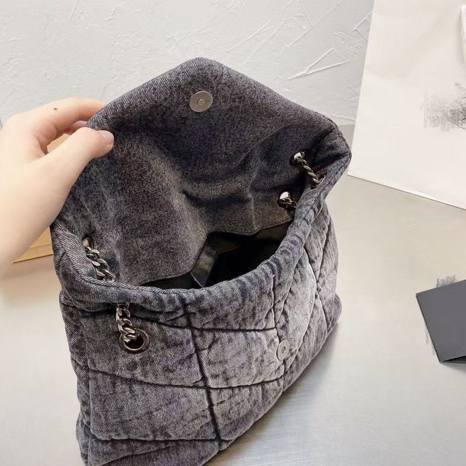 Saint Laurent small fragrance bag -3
