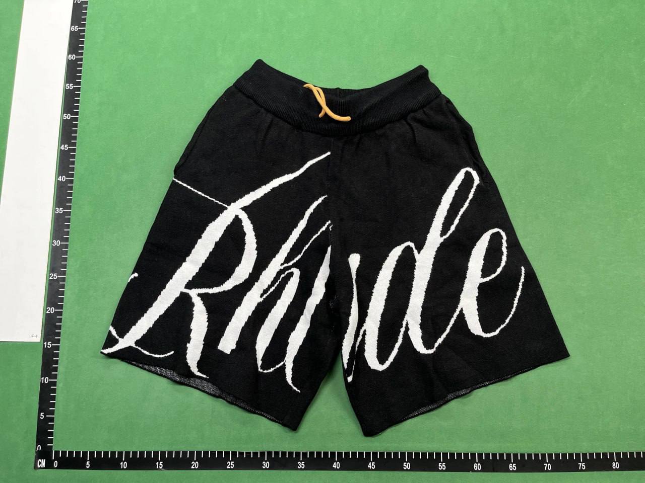 Rhude shorts  (40 CP) -3