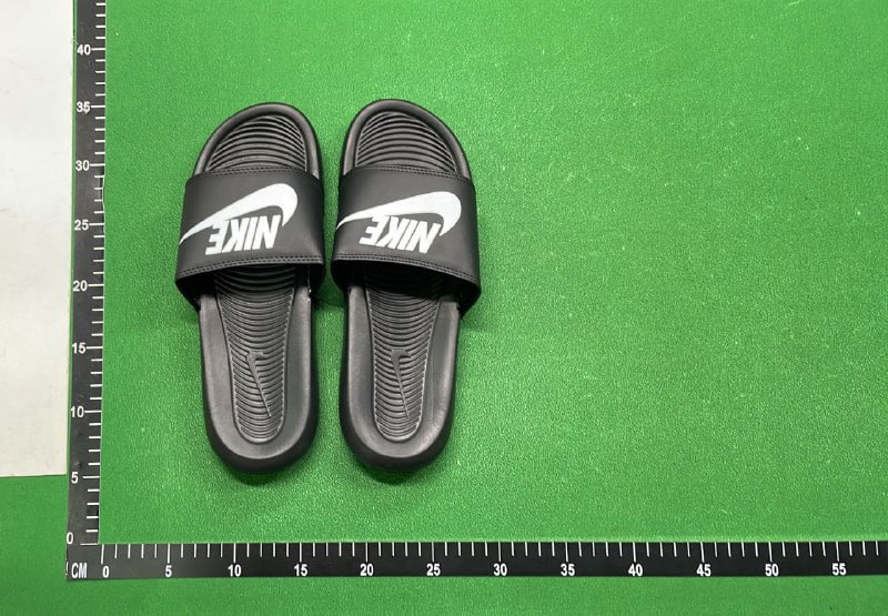 Nike slippers -2