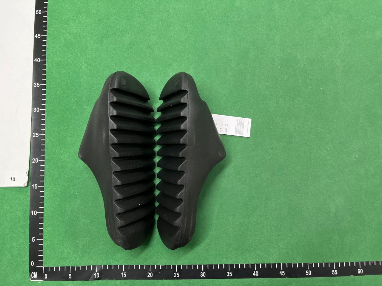 Adidas Yeezy Slide                                                                                                             -3