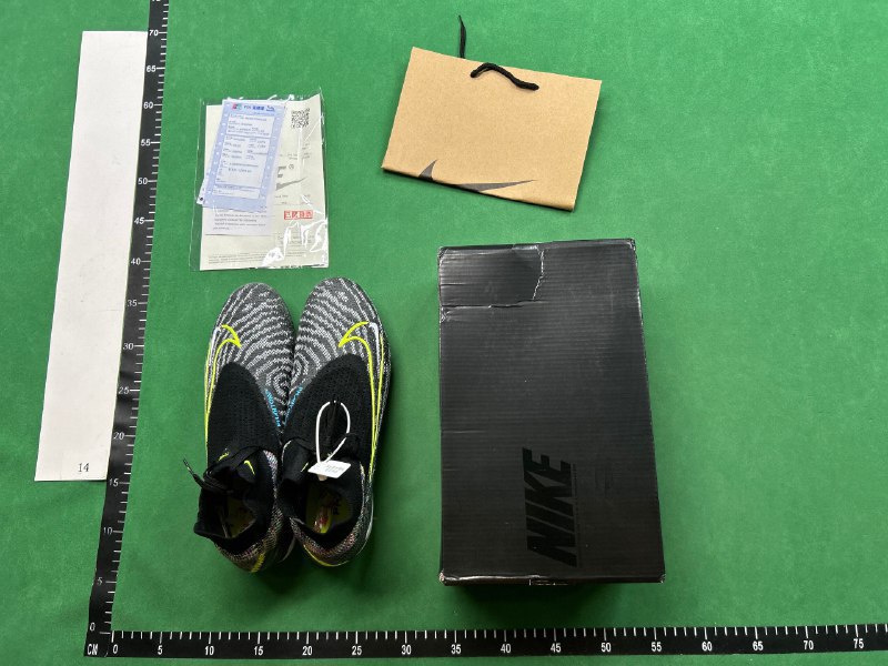 NIKE football boots -4