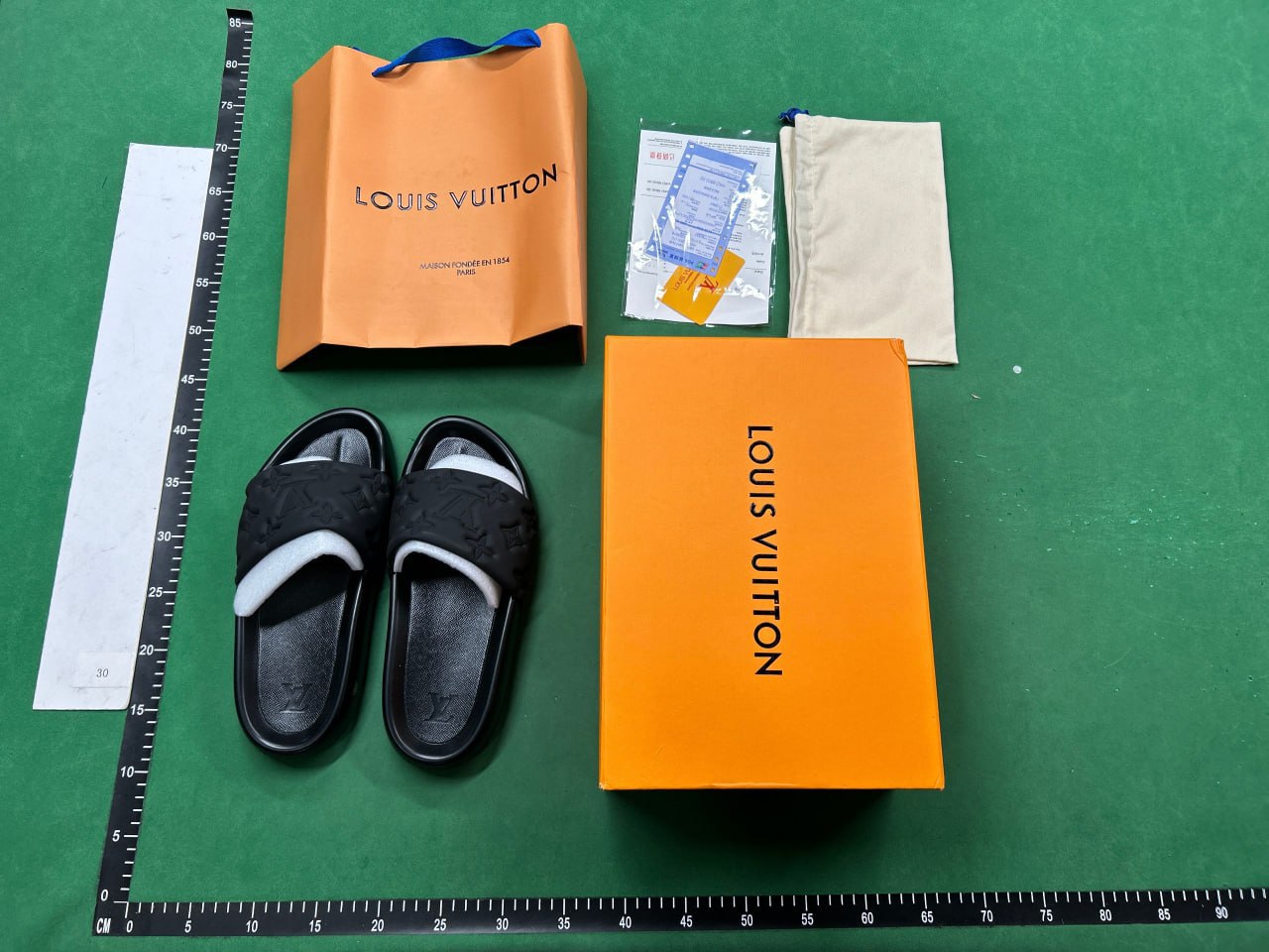 Louis Vuitton slippers                                                                                                -4