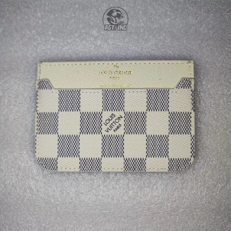 LV Card/Car key Bag ( 40 + styles) -3